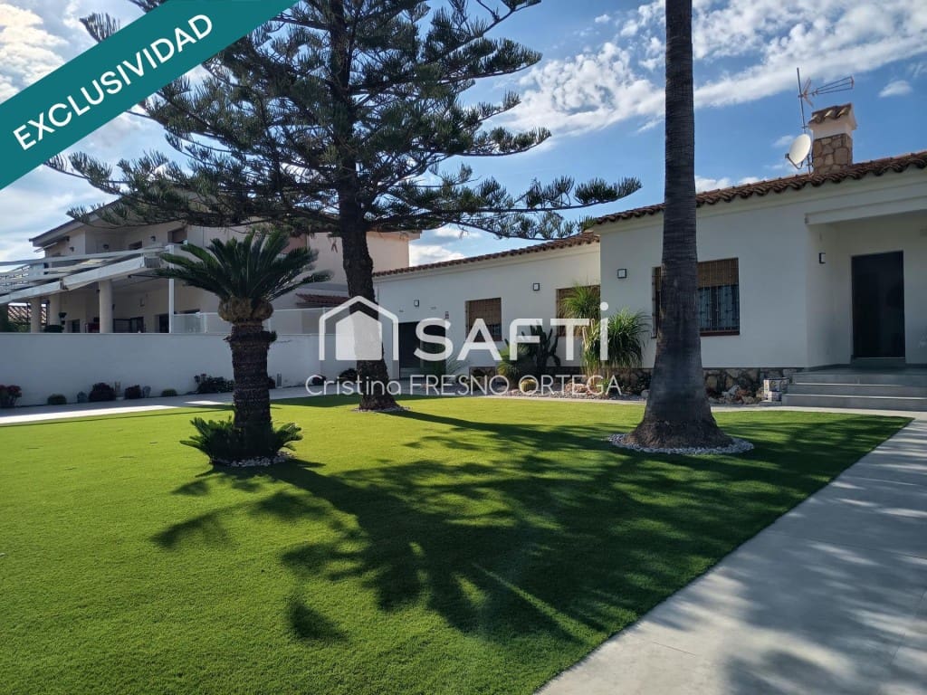 3 chambre Villa/Maison à vendre à Montroig-Mar avec piscine garage - 690 000 € (Ref: 10164851)