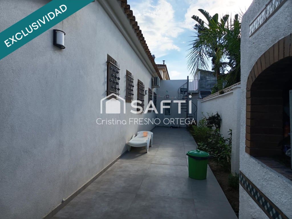 3 chambre Villa/Maison à vendre à Montroig-Mar avec piscine garage - 690 000 € (Ref: 10164851)