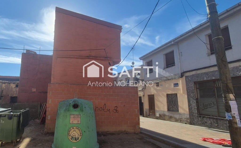 3 bedroom Villa for sale in Valderas - € 89,000 (Ref: 10164853)