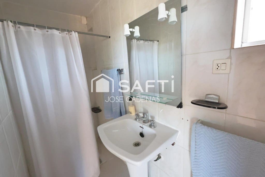 5 bedroom Villa for sale in Astorga with garage - € 247,000 (Ref: 10164854)