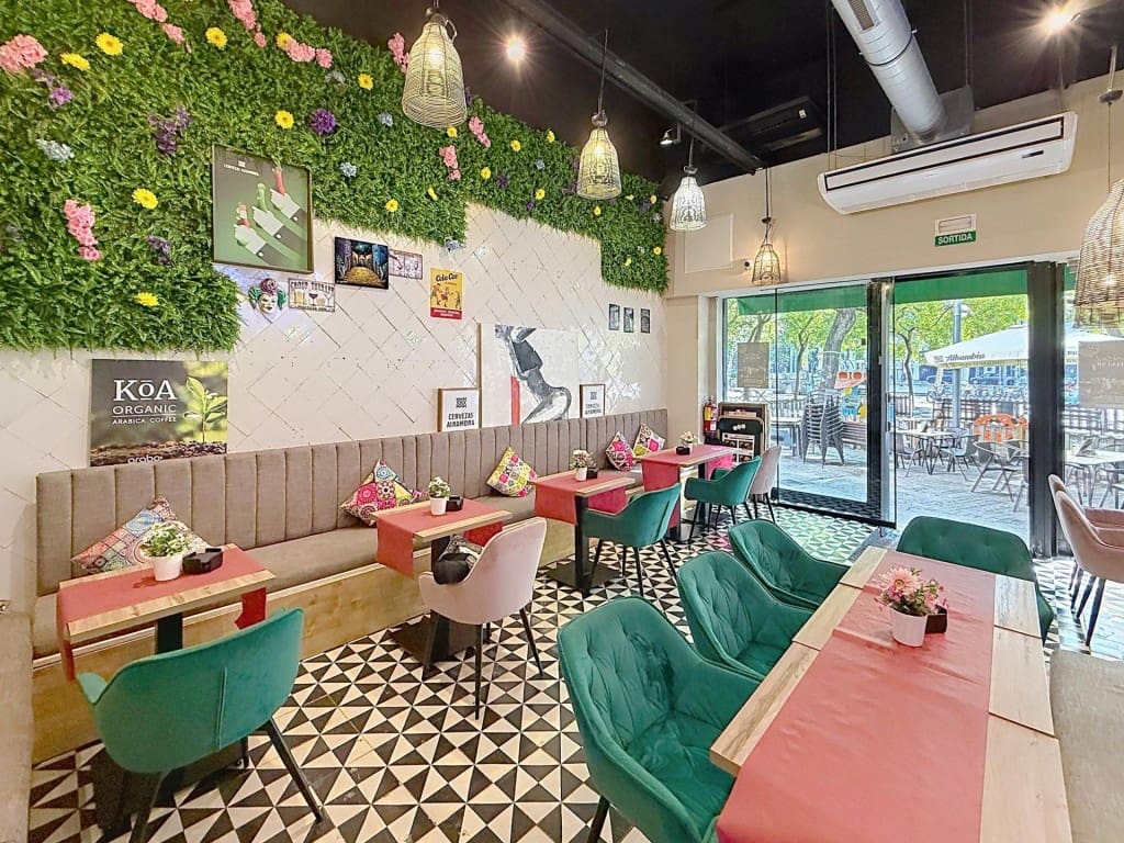 Commercieel te koop in Barcelona stad - € 99.000 (Ref: 10166361)