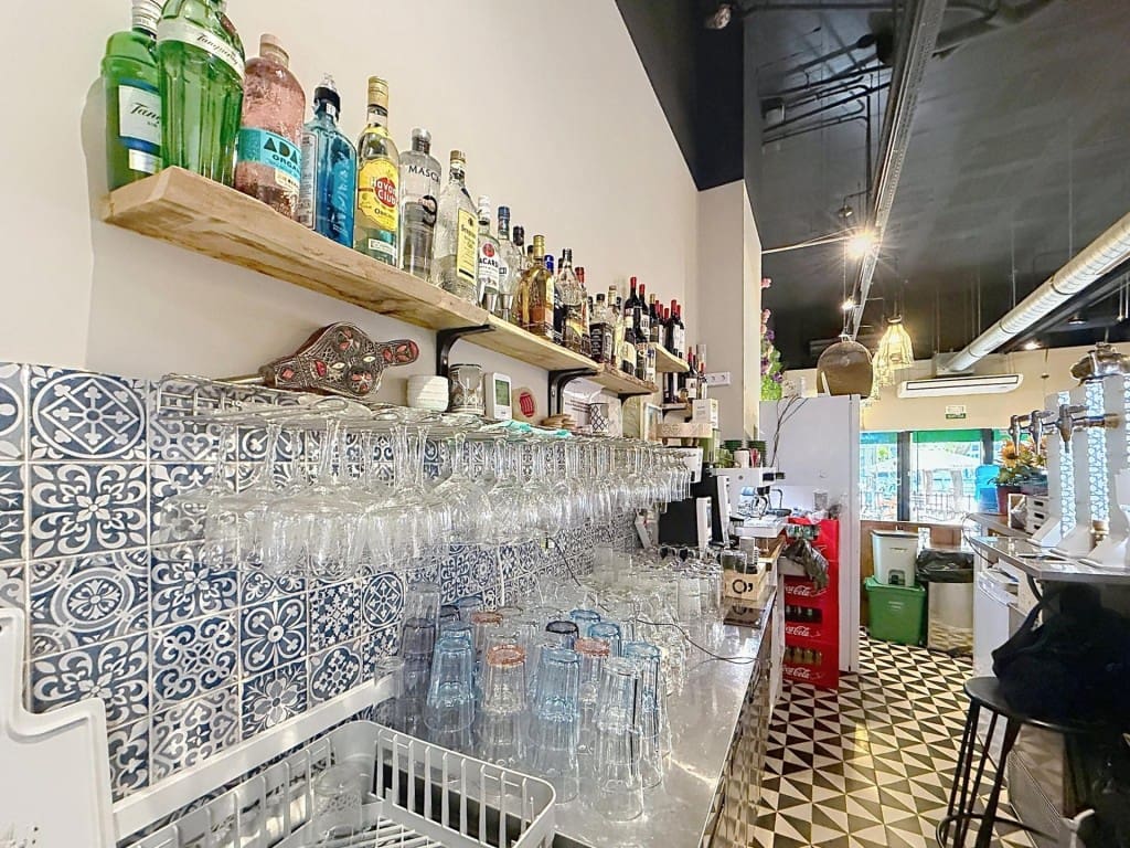 Commercieel te koop in Barcelona stad - € 99.000 (Ref: 10166361)
