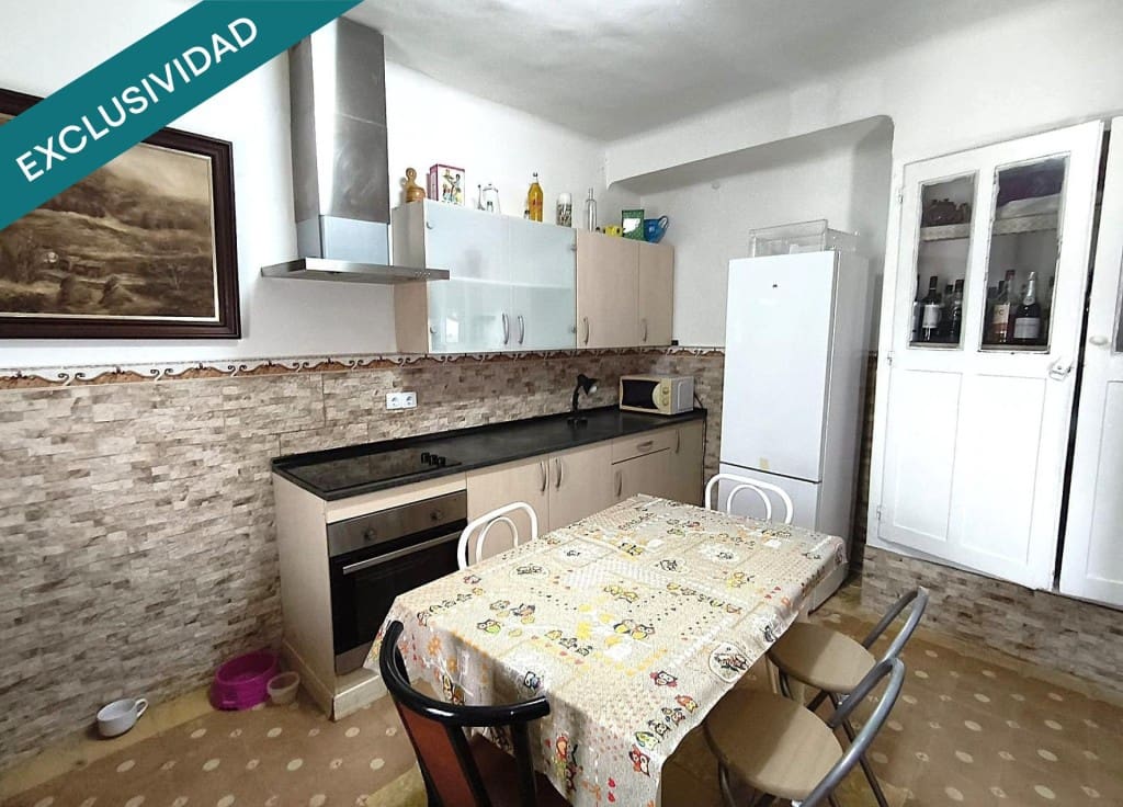 5 soveværelse Villa til salg i Barbues med garage - € 120.000 (Ref: 10166362)