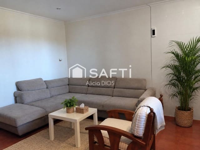 3 soverom Villa til salgs i Cospeito med garasje - € 210 000 (Ref: 10166370)