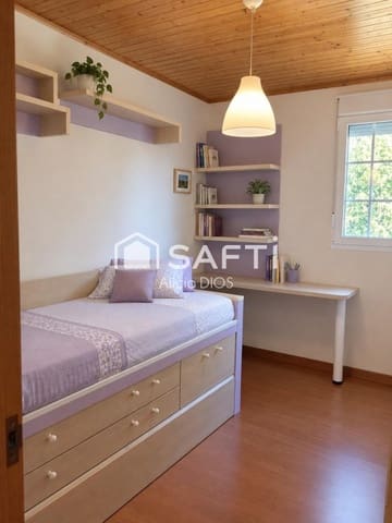 3 soverom Villa til salgs i Cospeito med garasje - € 210 000 (Ref: 10166370)