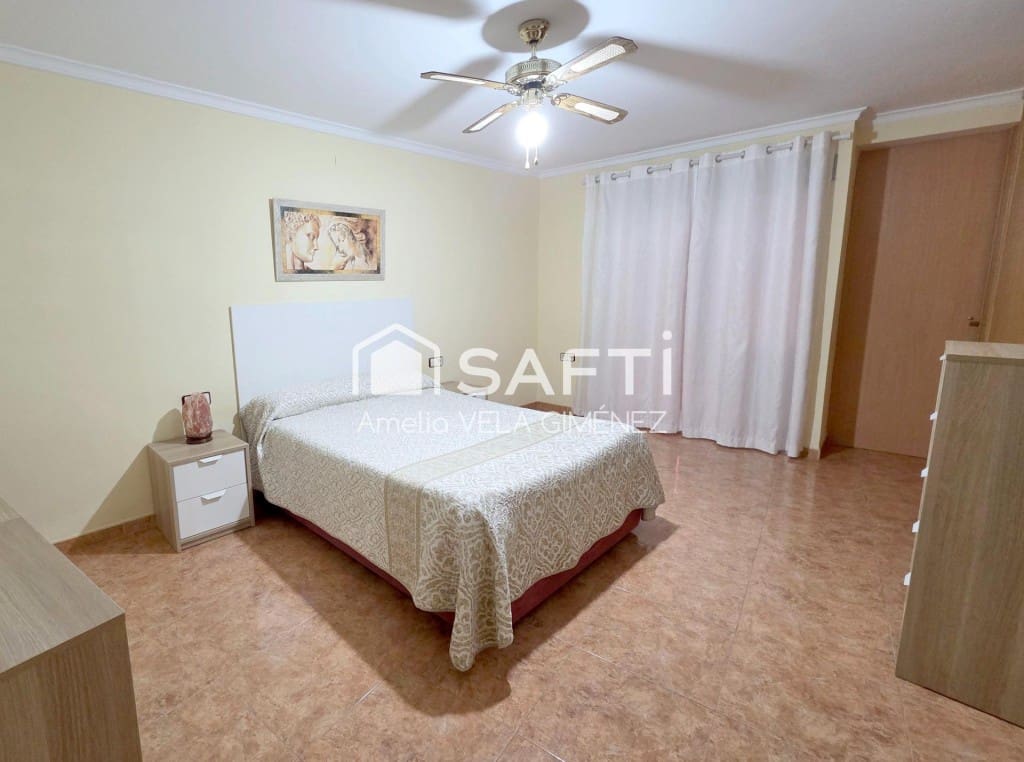 Apartamento de 5 habitaciones en Sagunto / Sagunt en venta - 240.000 € (Ref: 10168416)