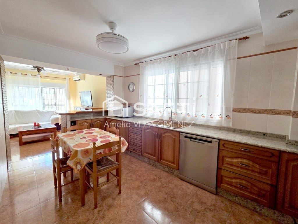 Apartamento de 5 habitaciones en Sagunto / Sagunt en venta - 240.000 € (Ref: 10168416)