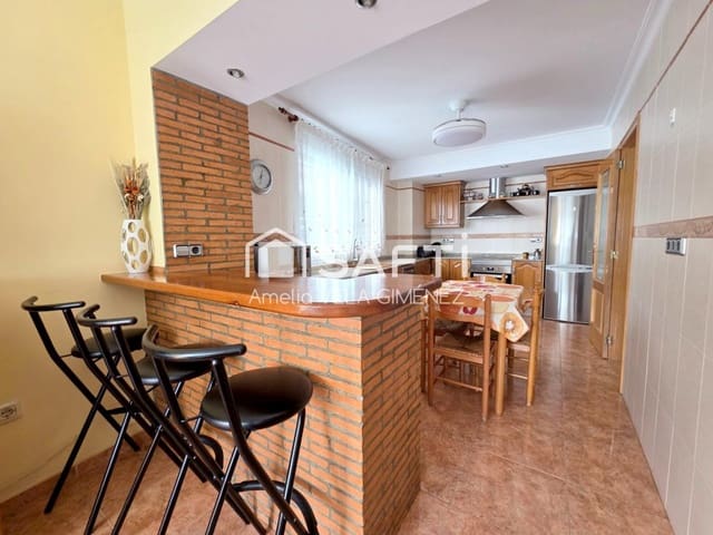 Apartamento de 5 habitaciones en Sagunto / Sagunt en venta - 240.000 € (Ref: 10168416)