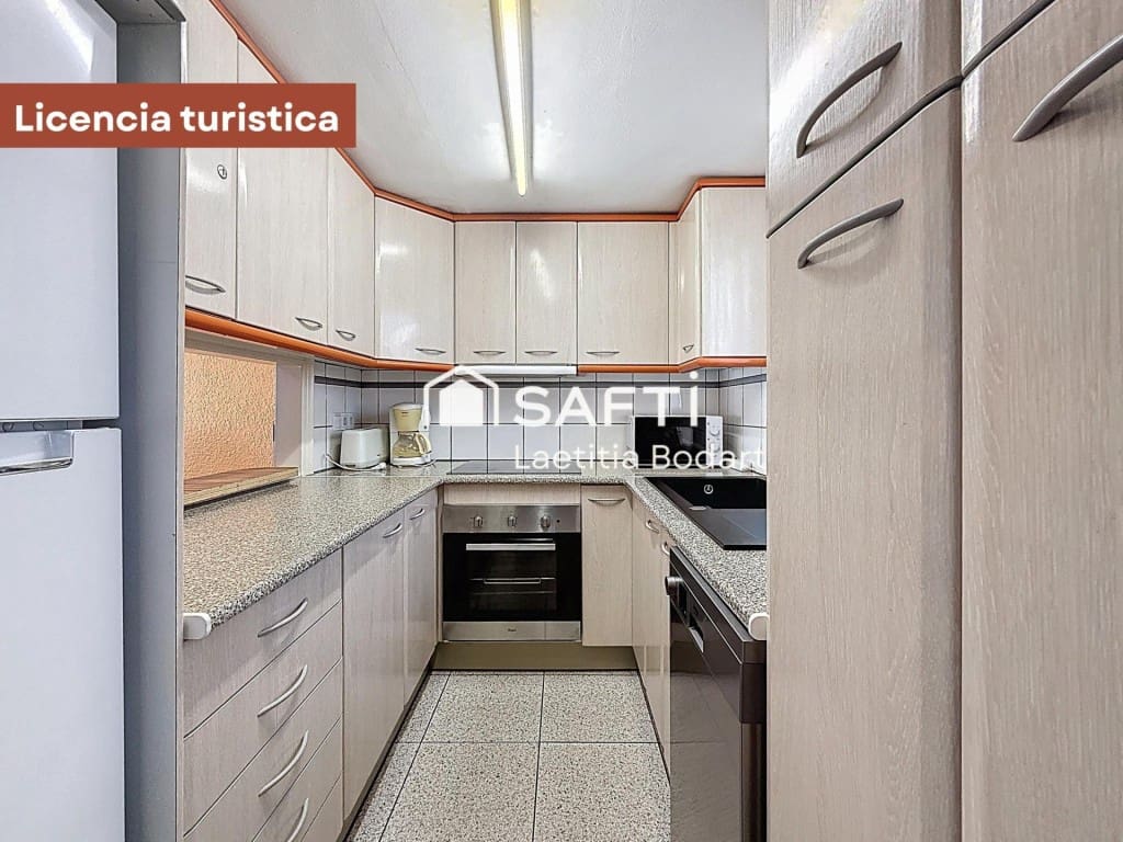 4 bedroom Terraced Villa for sale in Empuriabrava - € 390,000 (Ref: 10168417)