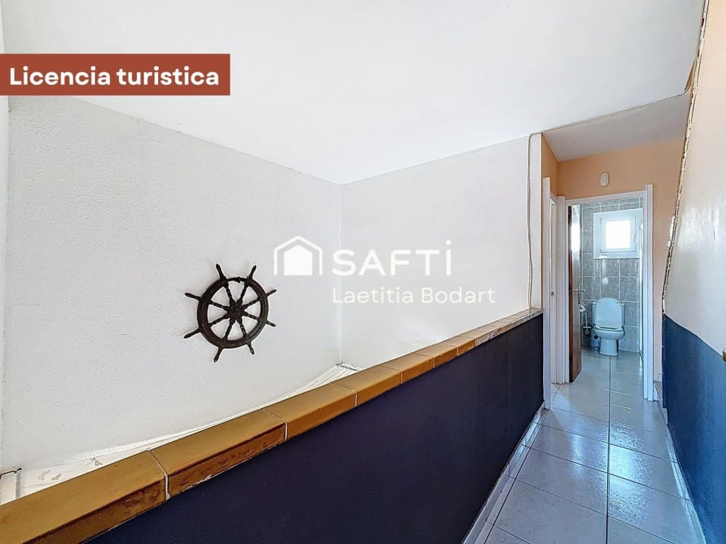 4 bedroom Terraced Villa for sale in Empuriabrava - € 390,000 (Ref: 10168417)