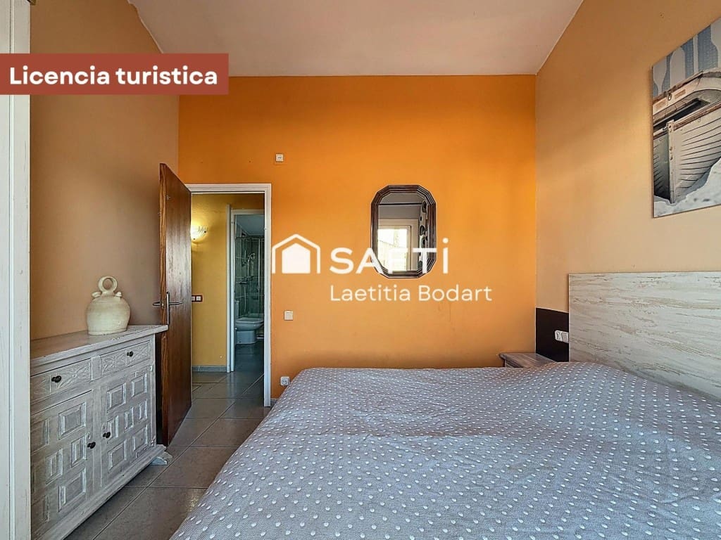4 bedroom Terraced Villa for sale in Empuriabrava - € 390,000 (Ref: 10168417)