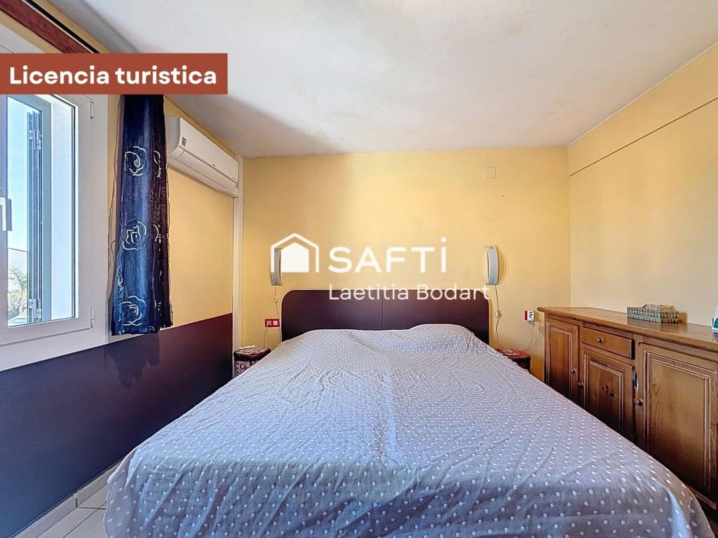 4 bedroom Terraced Villa for sale in Empuriabrava - € 390,000 (Ref: 10168417)