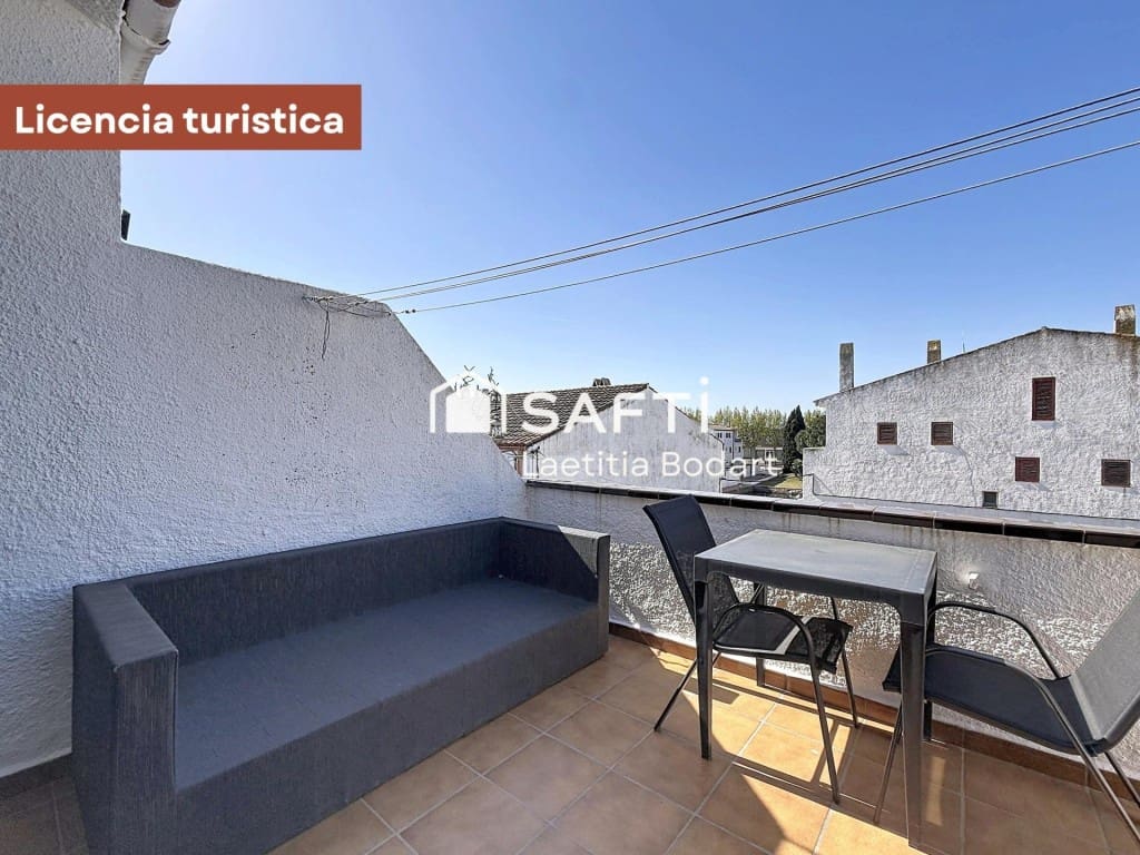 4 bedroom Terraced Villa for sale in Empuriabrava - € 390,000 (Ref: 10168417)