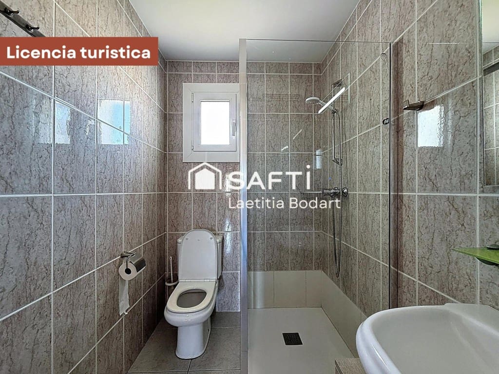 4 bedroom Terraced Villa for sale in Empuriabrava - € 390,000 (Ref: 10168417)
