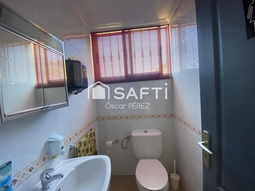 Toimisto myytävänä paikassa Las Palmas de Gran Canaria - 160 000 € (Ref: 10171223)