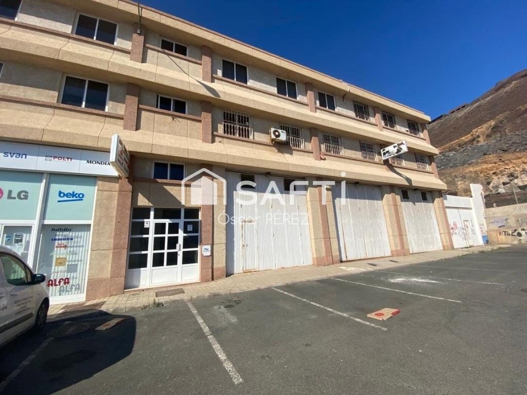 Toimisto myytävänä paikassa Las Palmas de Gran Canaria - 160 000 € (Ref: 10171223)