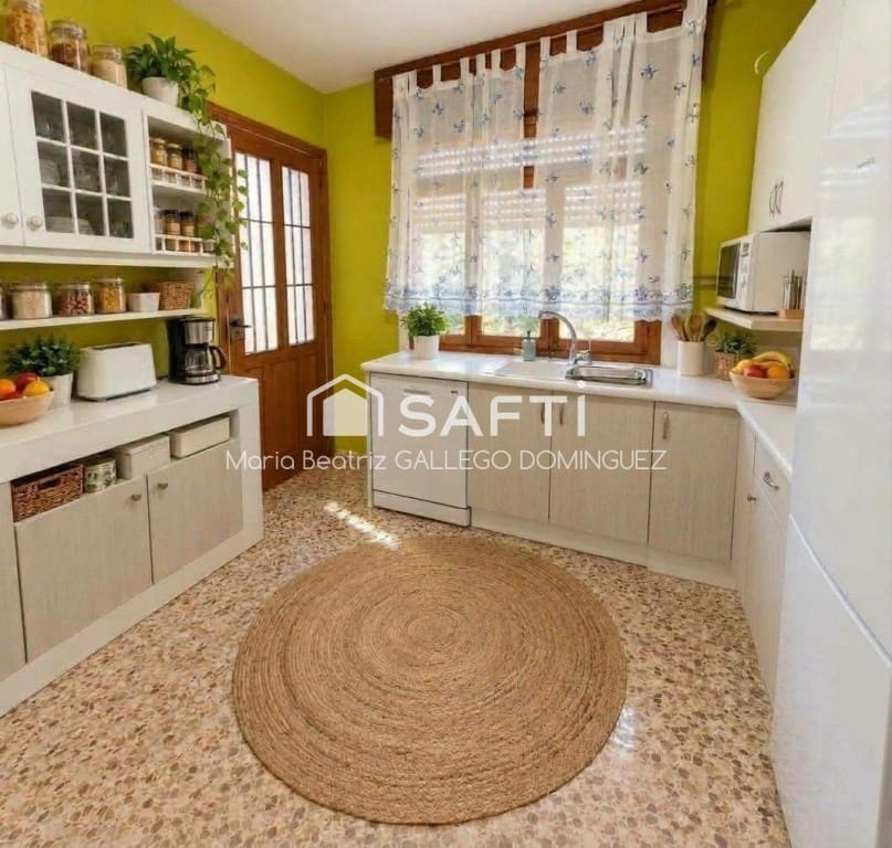 5 sovrum Villa till salu i Redondela med garage - 299 000 € (Ref: 10173498)