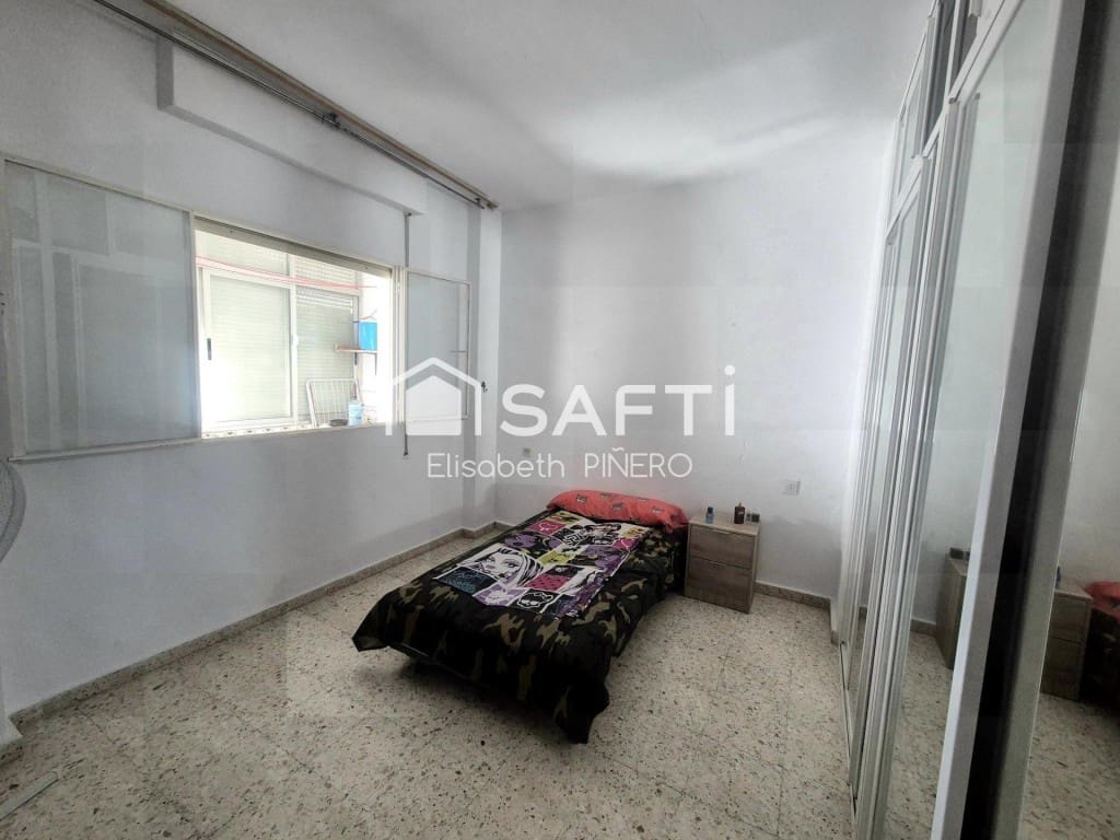 Apartamento de 4 habitaciones en Montijo en venta - 70.000 € (Ref: 10173499)