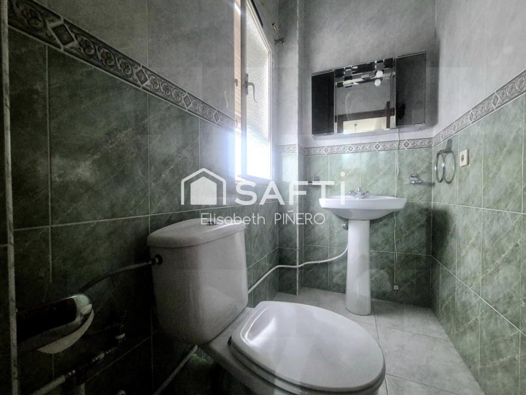 Apartamento de 4 habitaciones en Montijo en venta - 70.000 € (Ref: 10173499)