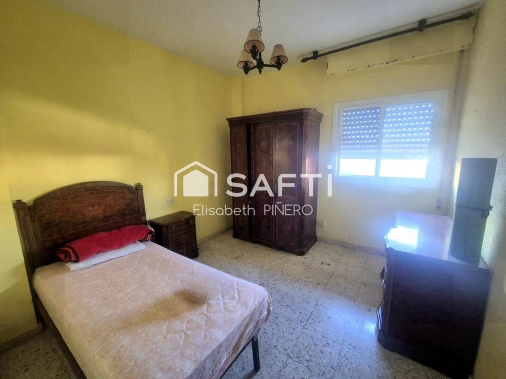 Apartamento de 4 habitaciones en Montijo en venta - 70.000 € (Ref: 10173499)