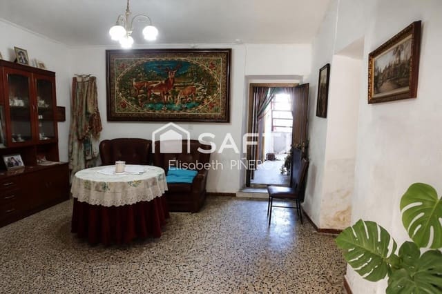 3 bedroom Terraced Villa for sale in Táliga with garage - € 42,000 (Ref: 10177025)