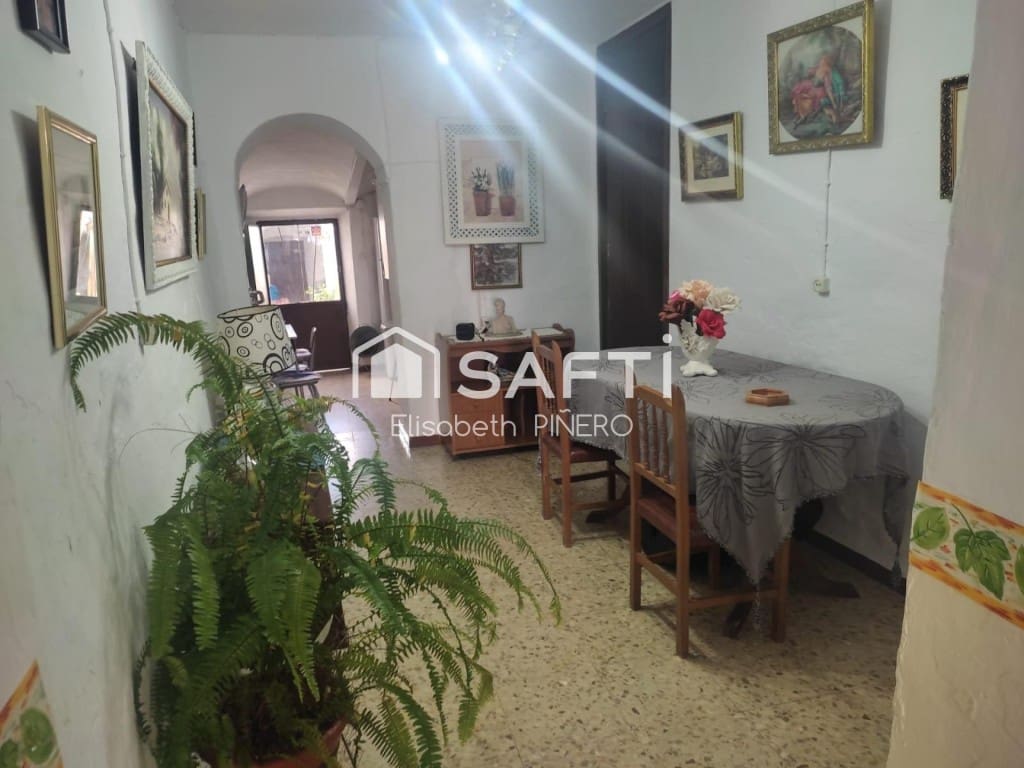 3 sypialnia Dom szeregowy na sprzedaż w Taliga z garażem - 42 000 € (Ref: 10177025)