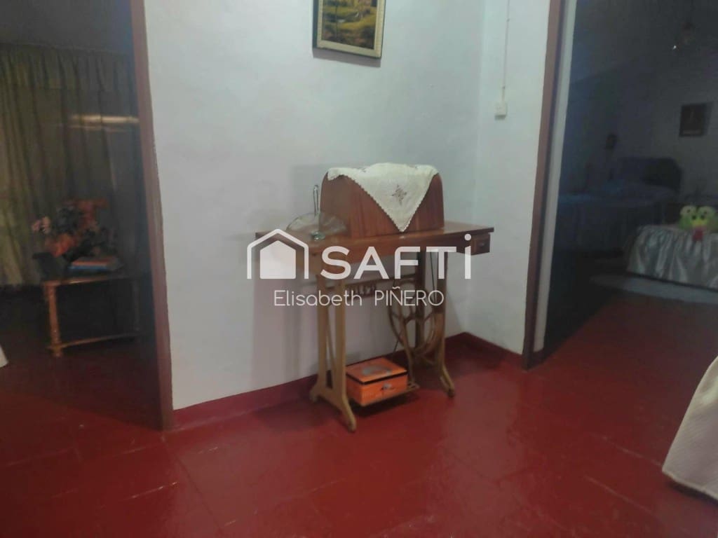 3 sypialnia Dom szeregowy na sprzedaż w Taliga z garażem - 42 000 € (Ref: 10177025)