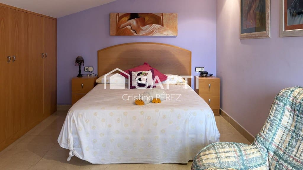 6 bedroom Villa for sale in Blanes with pool garage - € 570,000 (Ref: 10177026)