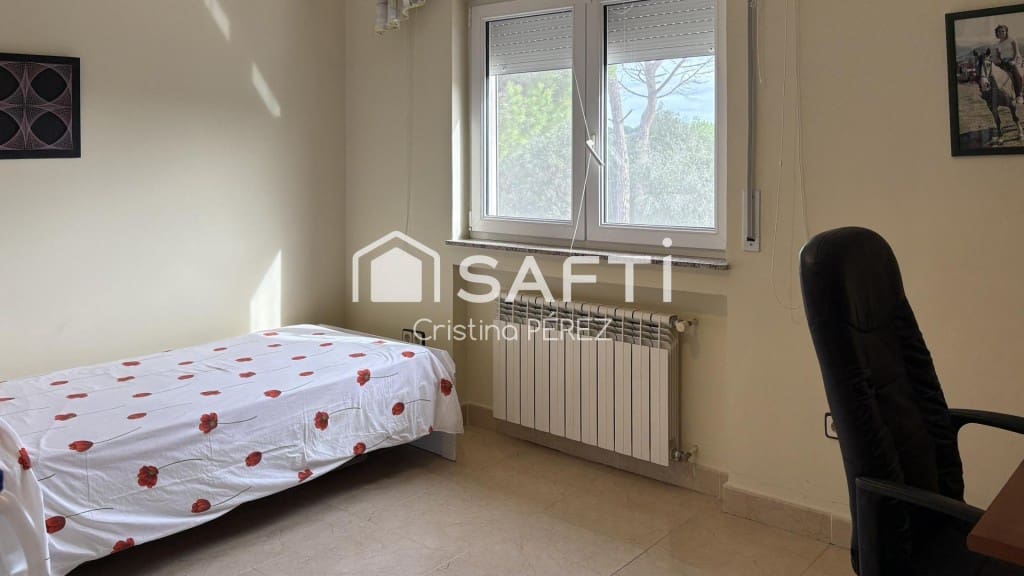 6 bedroom Villa for sale in Blanes with pool garage - € 570,000 (Ref: 10177026)
