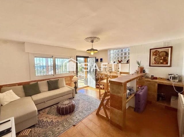 3 sovrum Villa till salu i Urbanitzacions del Nord, Lloret de Mar med garage - 279 000 € (Ref: 10177028)