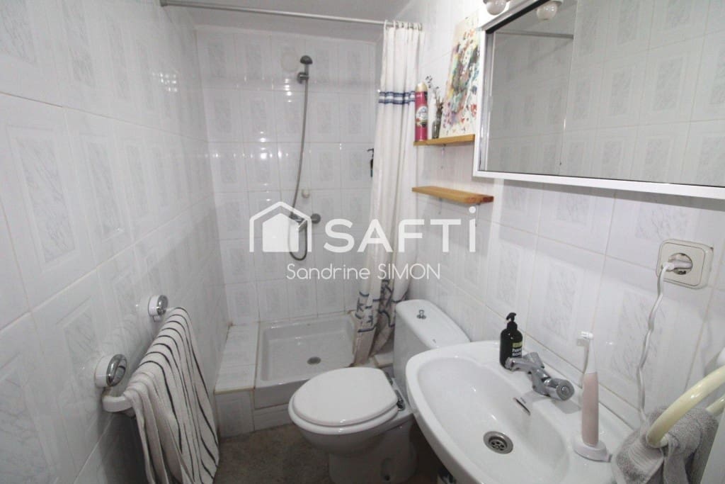 3 sovrum Villa till salu i Lloret de Mar med garage - 279 000 € (Ref: 10177028)