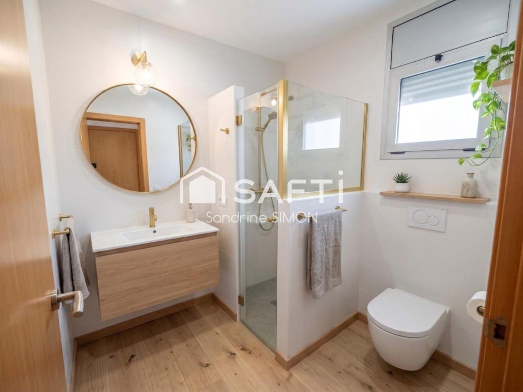 4 sovrum Villa till salu i Lloret de Mar med garage - 275 000 € (Ref: 10177029)