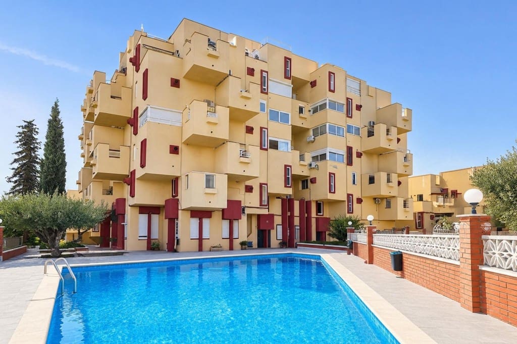 1 bedroom Apartment for sale in Sant Pere de Ribes with pool - € 192,000 (Ref: 10177036)