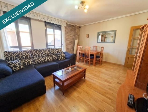 4 makuuhuone Asunto myytävänä paikassa Ponferrada mukana 
autotalli - 166 900 € (Ref: 10177038)