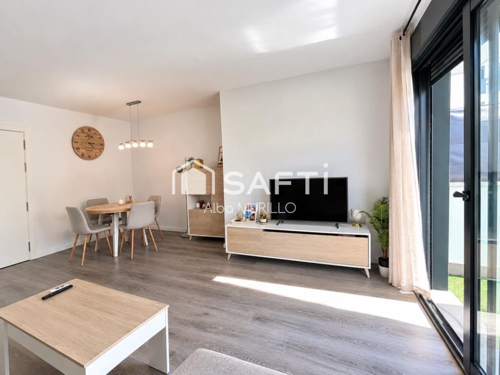 2 bedroom Apartment for sale in Sant Pere de Ribes with pool garage - € 370,000 (Ref: 10177039)