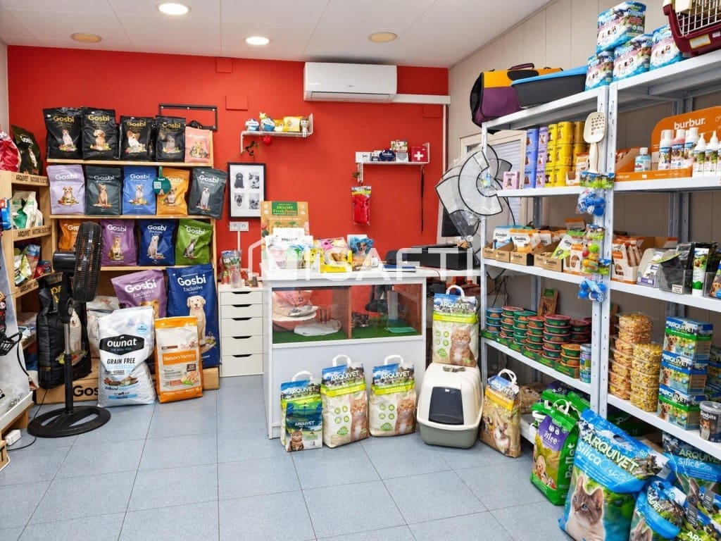 Kommersiell til salgs i Cornella de Llobregat - € 33 000 (Ref: 10177040)