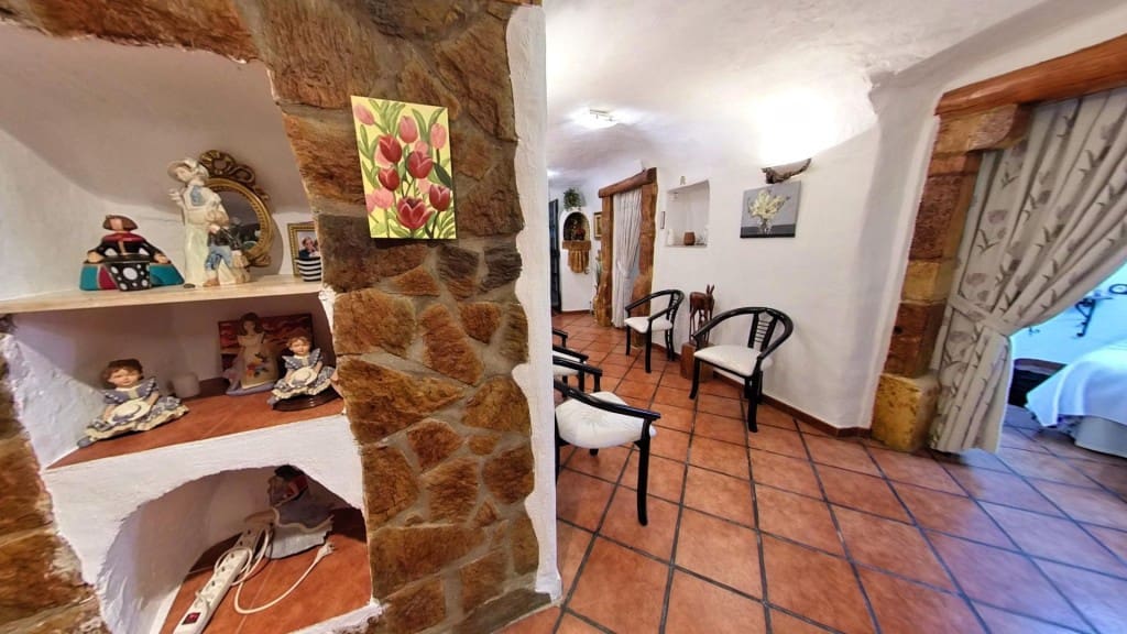 5 chambre Finca/Maison de Campagne à vendre à Elda avec garage - 239 900 € (Ref: 10182901)
