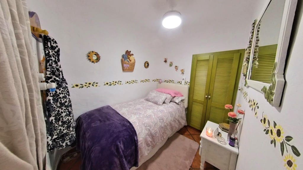5 chambre Finca/Maison de Campagne à vendre à Elda avec garage - 239 900 € (Ref: 10182901)