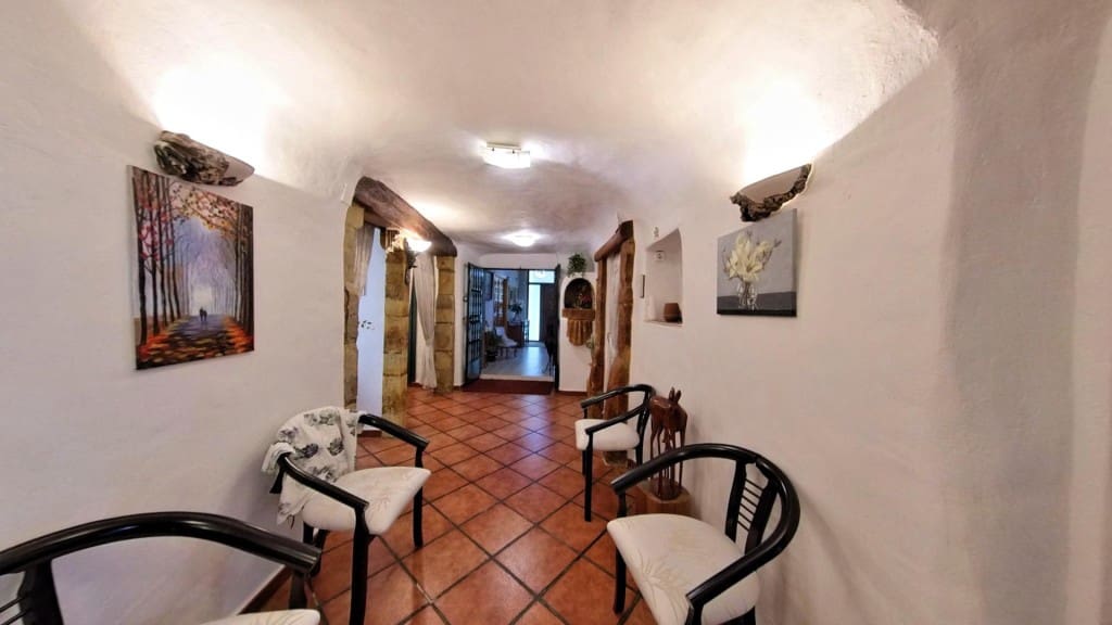 5 chambre Finca/Maison de Campagne à vendre à Elda avec garage - 239 900 € (Ref: 10182901)