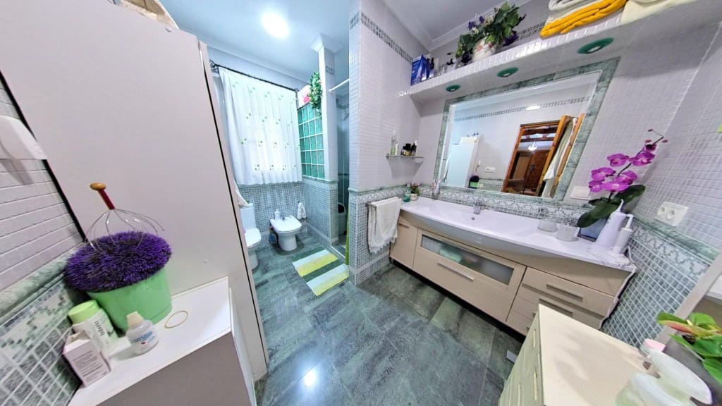 5 chambre Finca/Maison de Campagne à vendre à Elda avec garage - 239 900 € (Ref: 10182901)