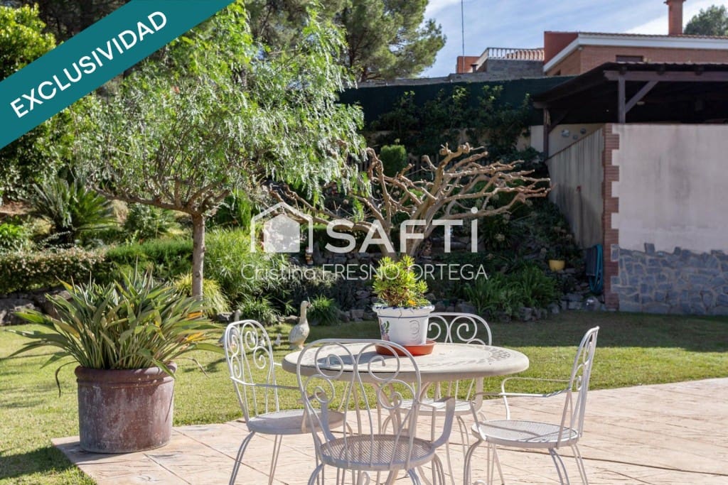 4 sovrum Villa till salu i Riudecanyes med pool garage - 875 000 € (Ref: 10182907)