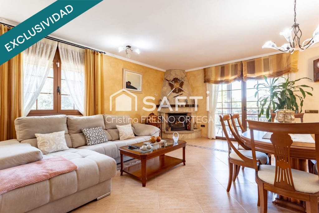 4 sovrum Villa till salu i Riudecanyes med pool garage - 875 000 € (Ref: 10182907)
