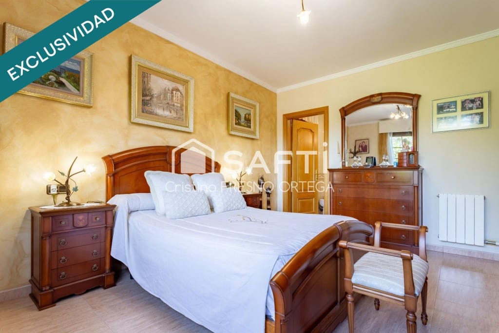 4 sovrum Villa till salu i Riudecanyes med pool garage - 875 000 € (Ref: 10182907)
