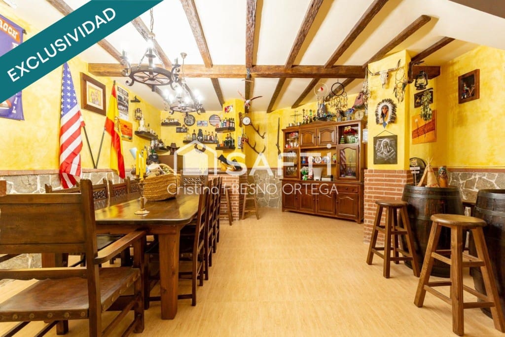 4 sovrum Villa till salu i Riudecanyes med pool garage - 875 000 € (Ref: 10182907)