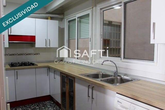 Apartamento de 2 habitaciones en Salou en venta - 235.000 € (Ref: 10182908)