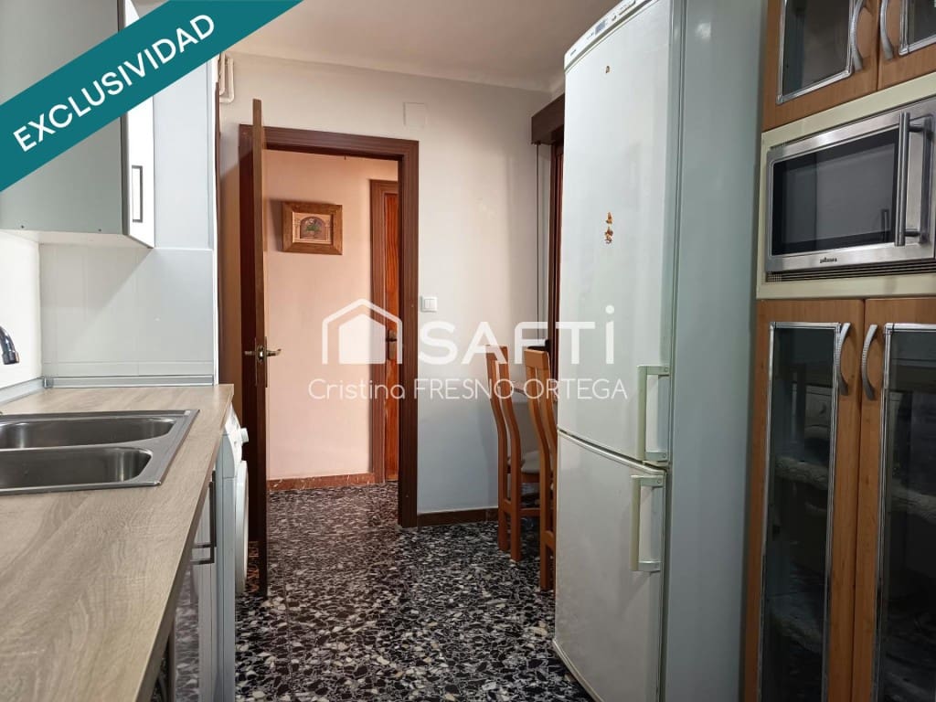 Apartamento de 2 habitaciones en Salou en venta - 235.000 € (Ref: 10182908)