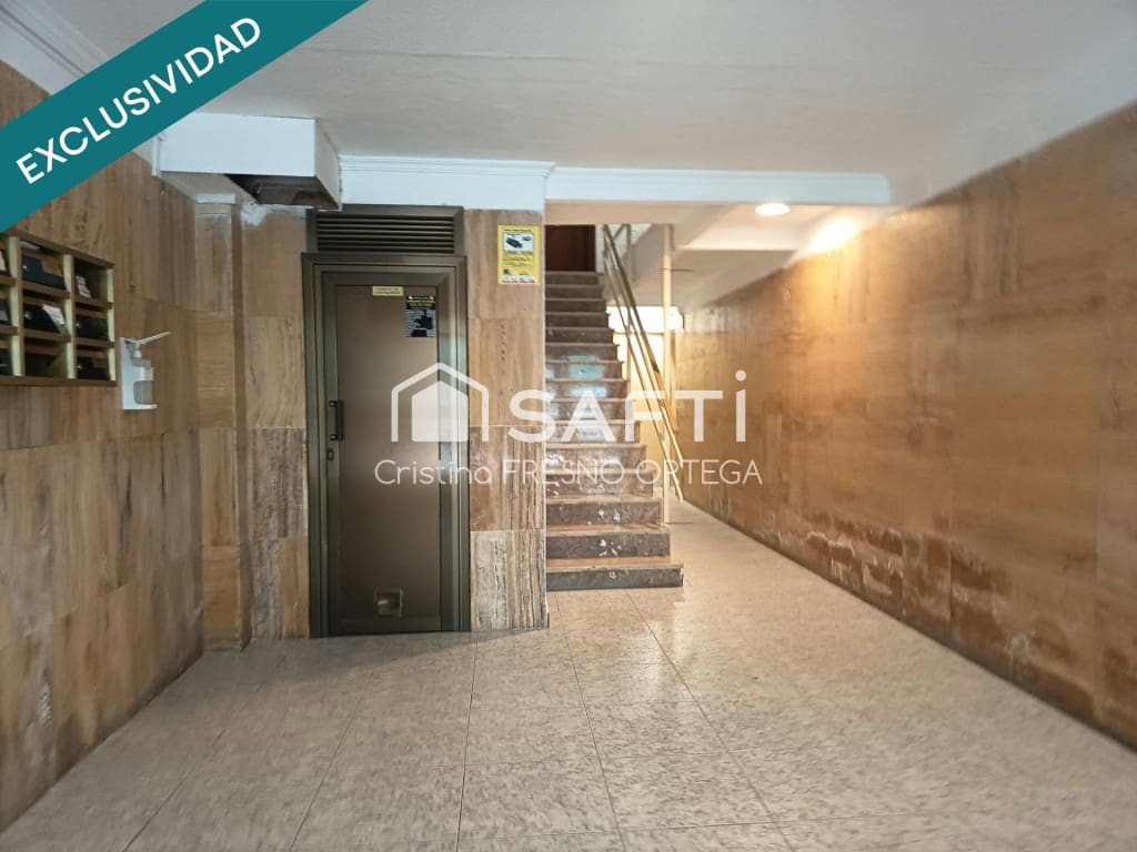 Apartamento de 2 habitaciones en Salou en venta - 235.000 € (Ref: 10182908)