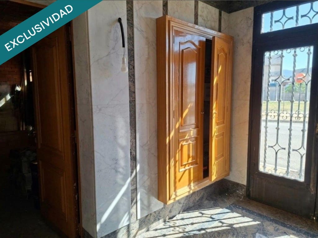 4 quarto Moradia em Banda para venda em Leao cidade - 259 900 € (Ref: 10182912)