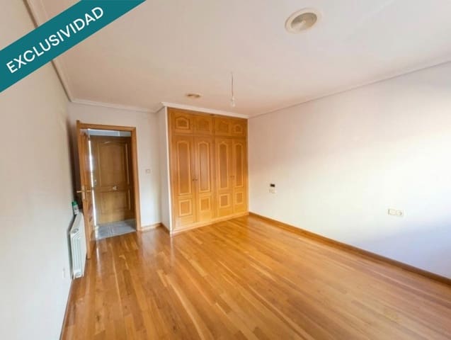 4 quarto Moradia em Banda para venda em Leão cidade - 259 900 € (Ref: 10182912)