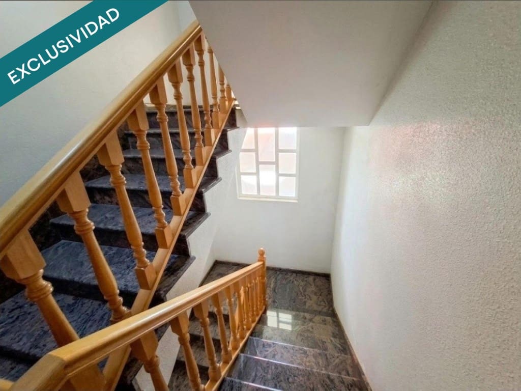4 quarto Moradia em Banda para venda em Leao cidade - 259 900 € (Ref: 10182912)